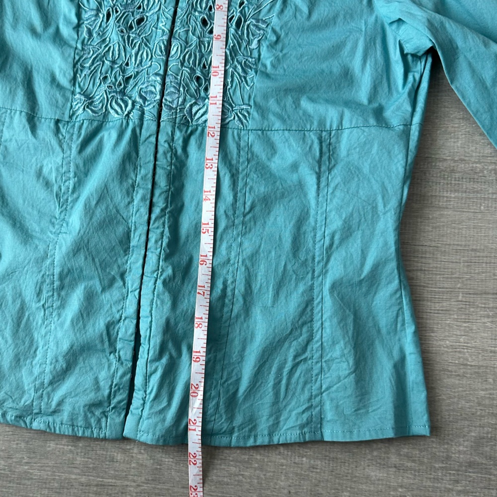 VTG Bebe Y2K Teal Hook & Eye Embroidered Blouse - Picture 6 of 7